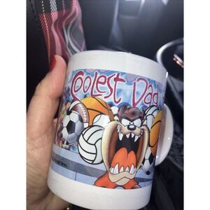 Tasmanian Devil TAZ Looney Tunes Coffee Mug/Cup World's Coolest Dad Sports Balls